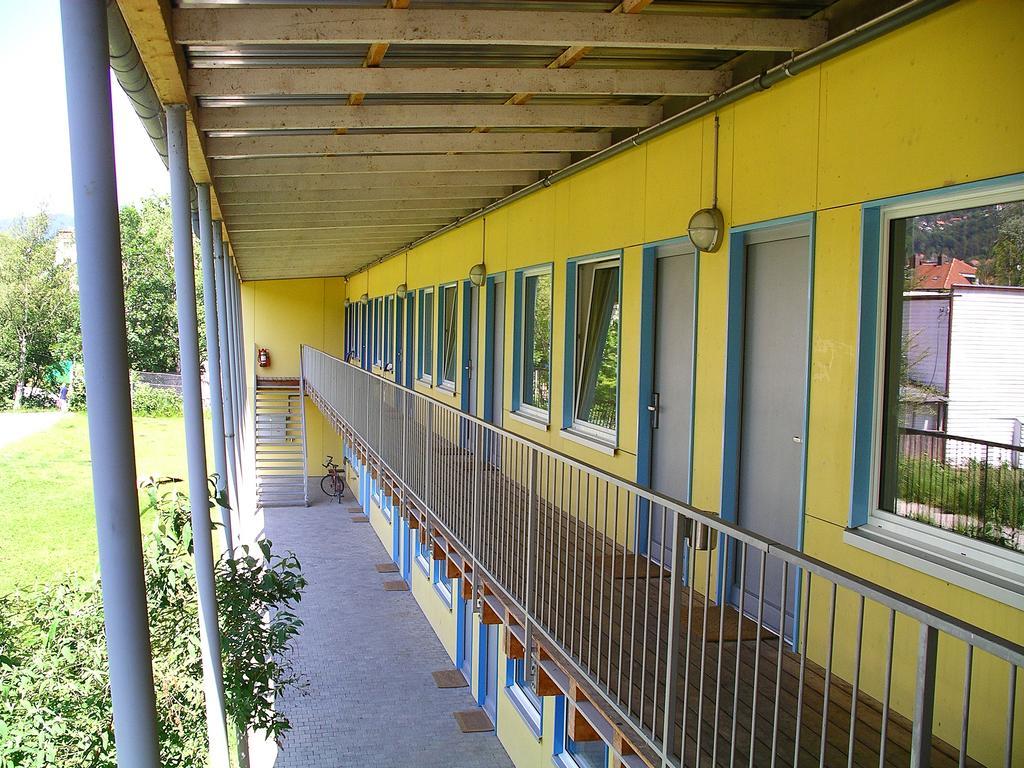 Swiss Hostel Lago Lodge Biel Room photo